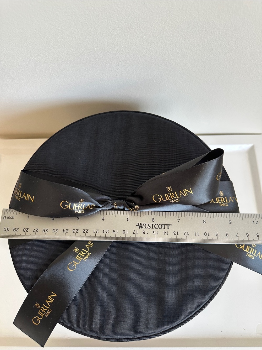 GUERLAIN Paris Round Storage Box Black Moire Fabric Ribbon Bow Gold Foil - Picture 12 of 13